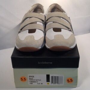 Liz Claiborne Women’s Tumbled Napa/Leather Shoes in Spice/White Size 5.5M